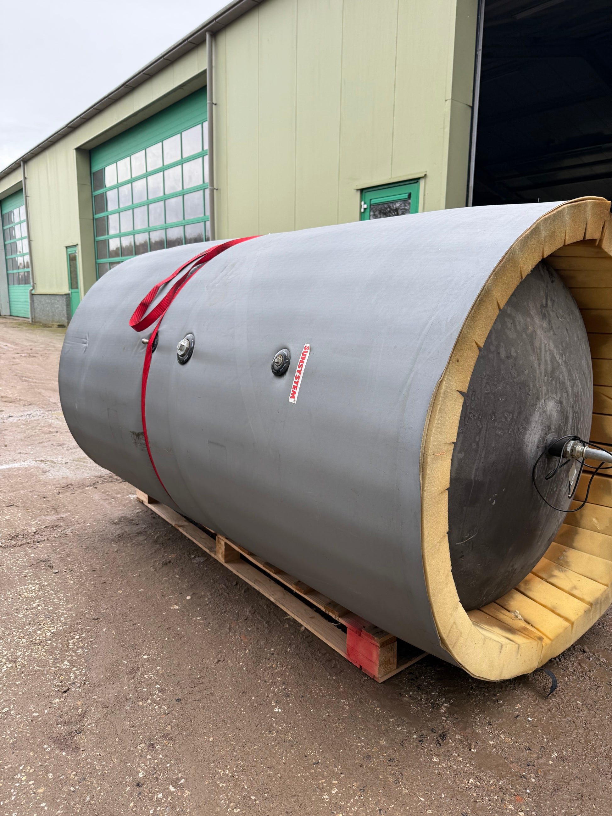 Sunsystem P2000 – 2000 Liter Buffervat